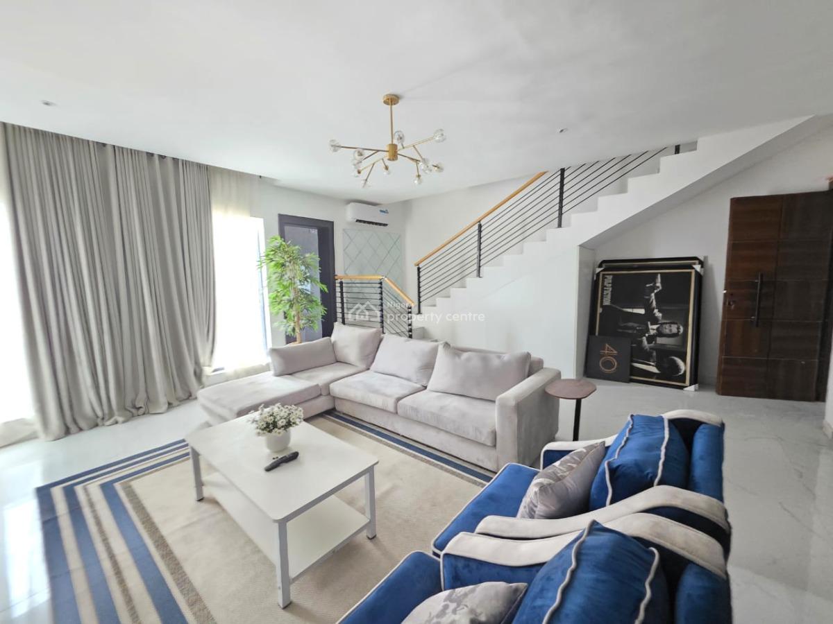 1 Bedroom Apartment with Elevator, Lekki Phase 1, Lekki, Lagos, Mini Flat (room and Parlour) for Rent
