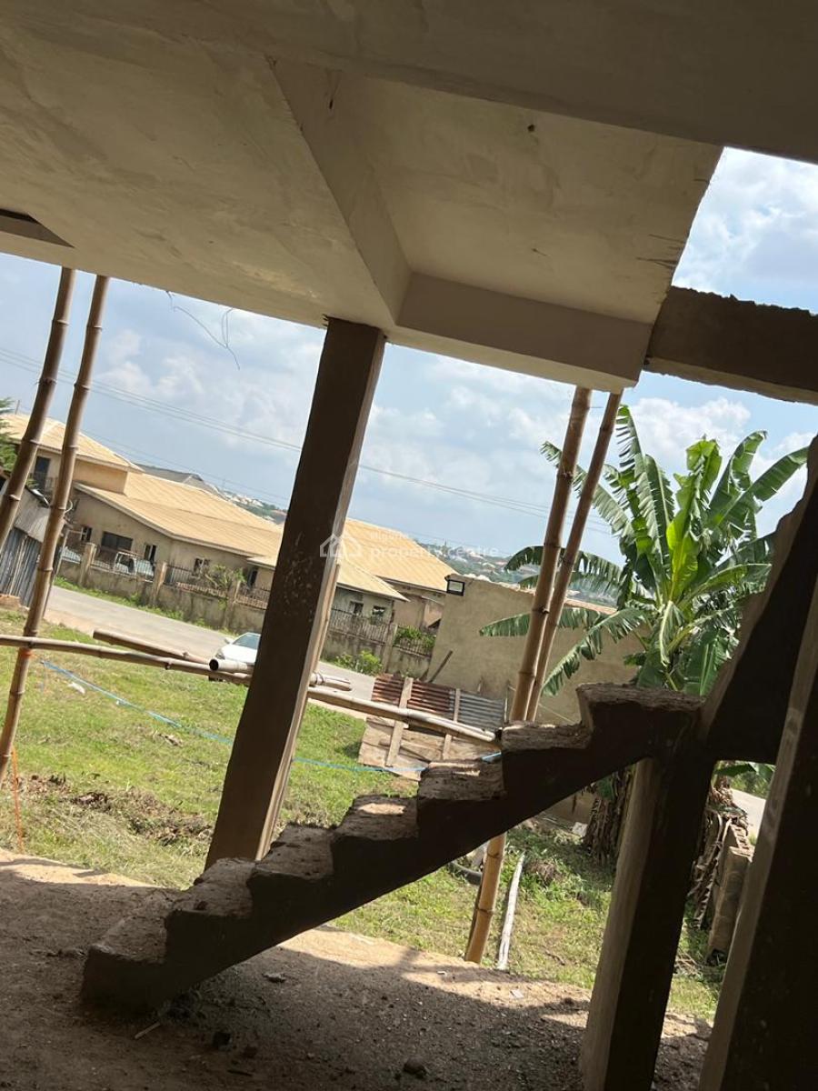 Office Complex on 787sqm, Apete Area Ibadan, Ibadan, Oyo, Office Space for Sale