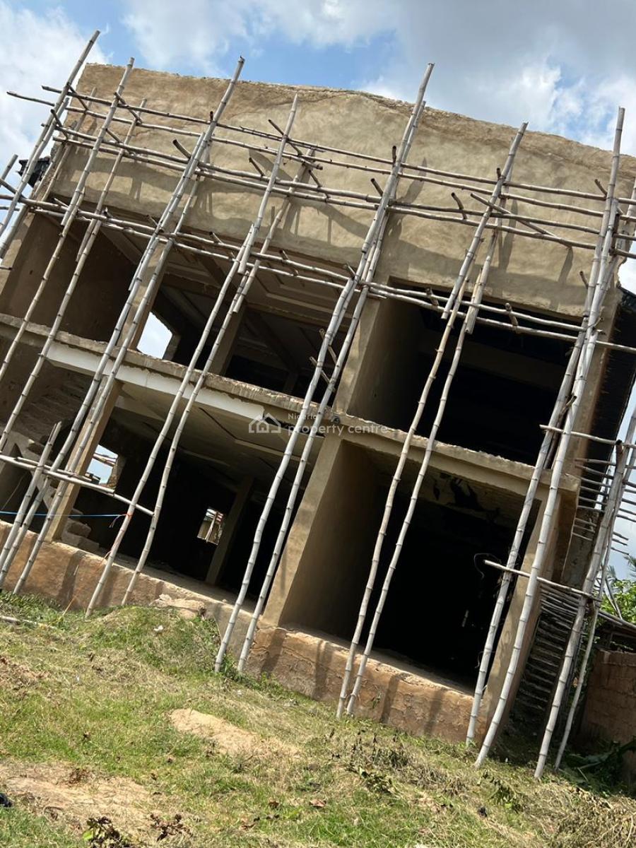 Office Complex on 787sqm, Apete Area Ibadan, Ibadan, Oyo, Office Space for Sale