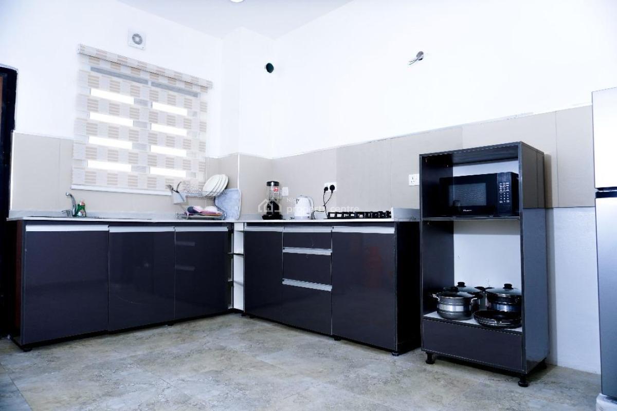Service 3 Bedrooms Quarterly ( 3 Months ) Shared Apartment, Orchid, Lekki, Lagos, Flat / Apartment for Rent
