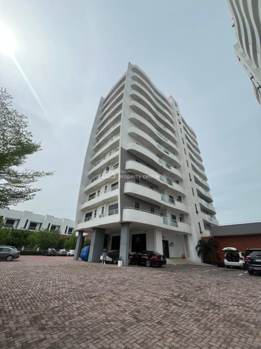 One Bedroom Apartment with Spacious Living Room, Lekki Phase 1, Lekki, Lagos, Flat / Apartment for Rent