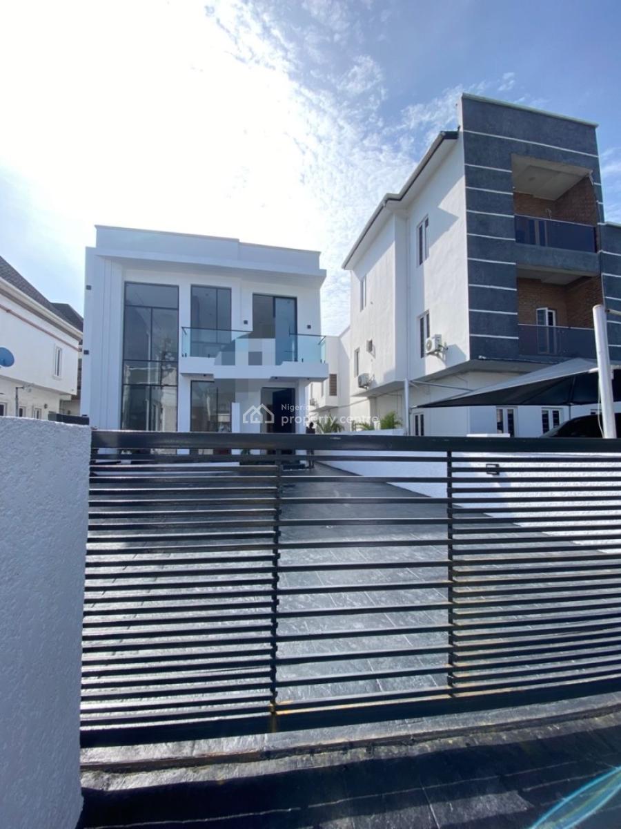 a Well Maintained & Capacious 5 Bedroom Fully Detached Duplex, Lekki County, Ikota, Lekki, Lagos, Detached Duplex for Sale