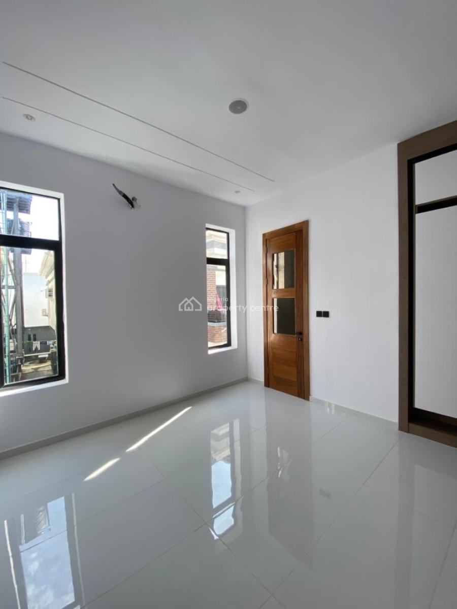 a Well Maintained & Capacious 5 Bedroom Fully Detached Duplex, Lekki County, Ikota, Lekki, Lagos, Detached Duplex for Sale