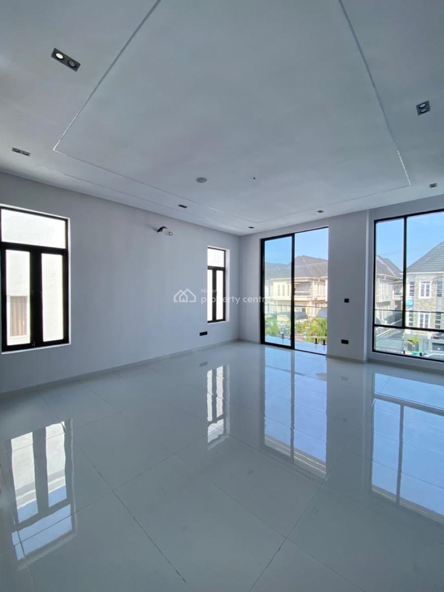 a Well Maintained & Capacious 5 Bedroom Fully Detached Duplex, Lekki County, Ikota, Lekki, Lagos, Detached Duplex for Sale