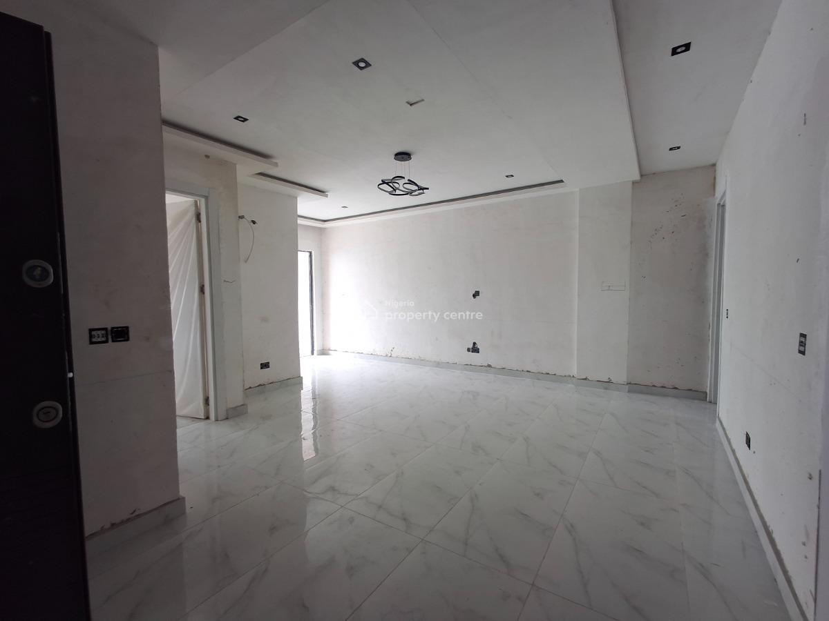 2 Bedroom Flat with Bq, Lekki Phase 1, Lekki, Lagos, Flat / Apartment for Sale