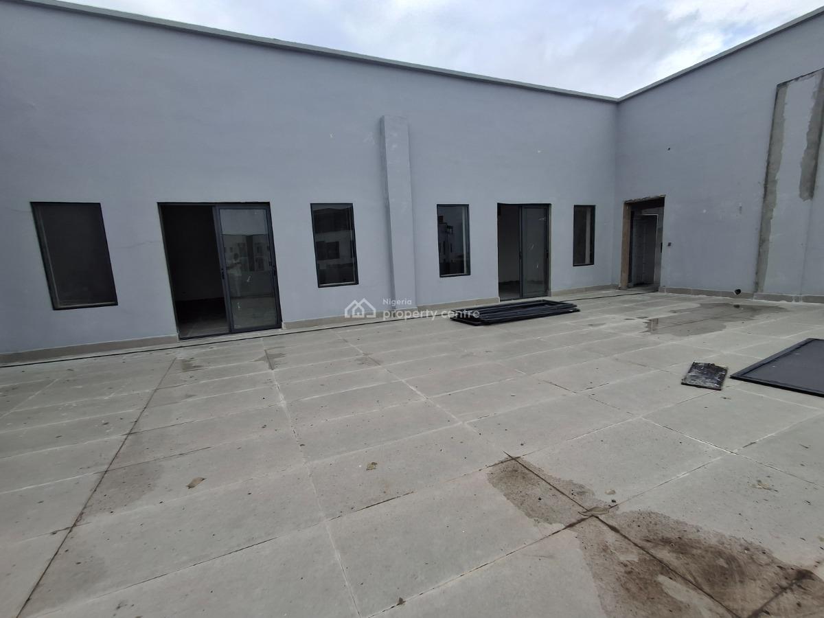 2 Bedroom Flat with Bq, Lekki Phase 1, Lekki, Lagos, Flat / Apartment for Sale