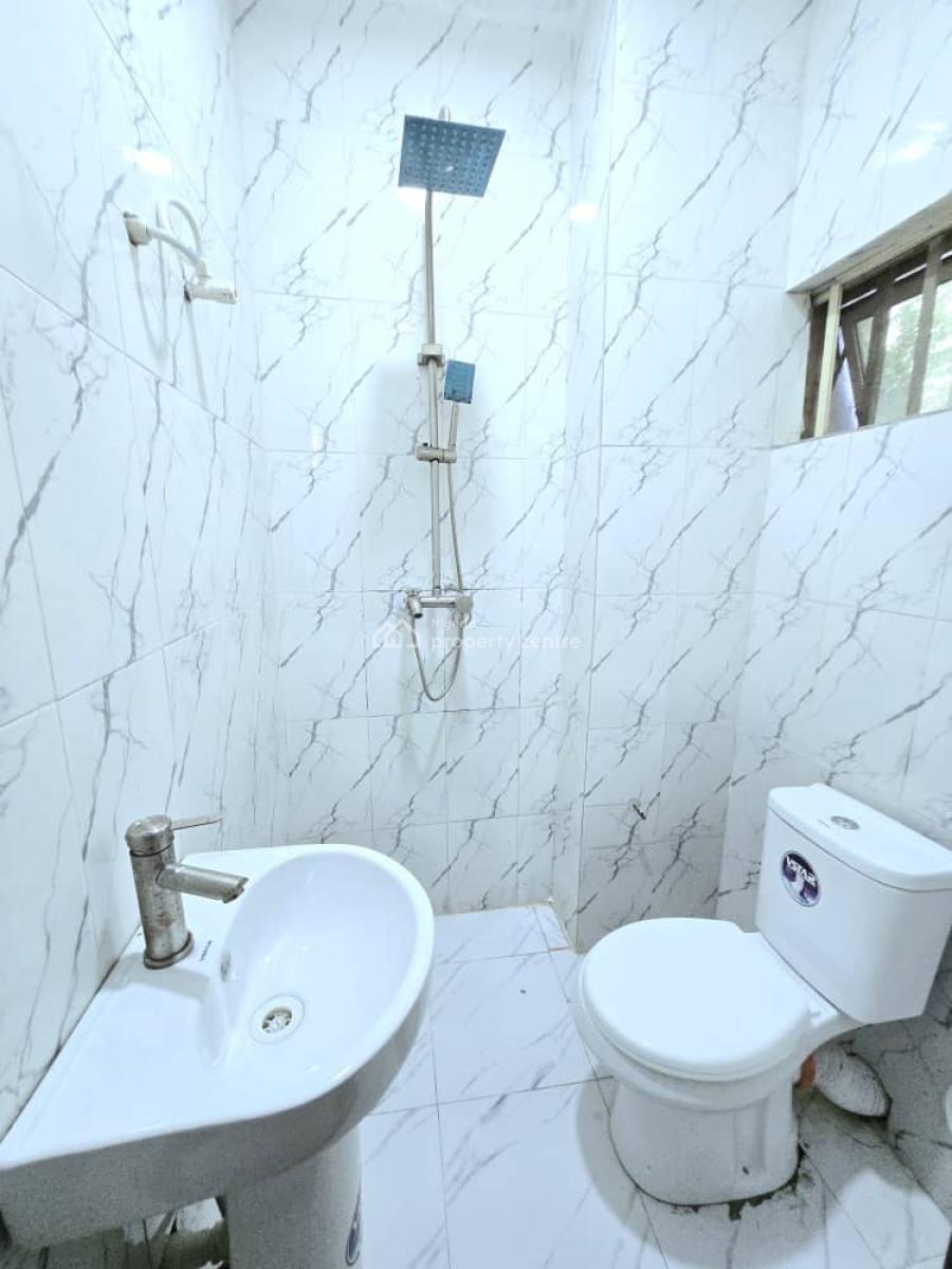 Self Service Commercial 4 Rooms Office Space, Ikate Elegushi, Lekki, Lagos, Office Space for Rent