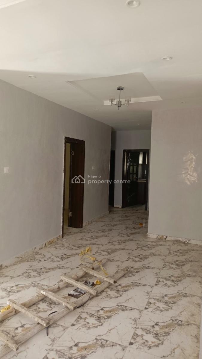 2 Bedroom Apartment, Off Orchid Road., Lekki, Lagos, Flat / Apartment for Rent