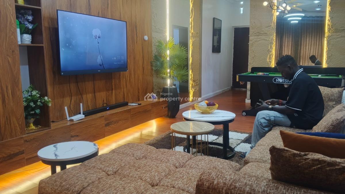 Fully Furnished Luxury 2 Bedrooms Flat Apartment, Lekki Phase 1, Lekki, Lagos, Flat / Apartment Short Let