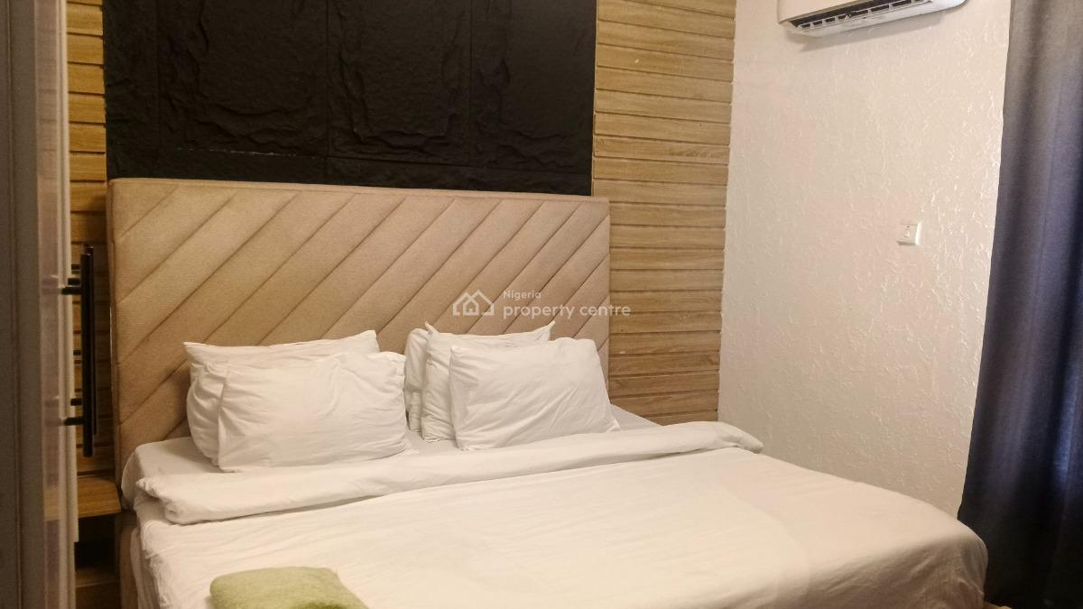 Fully Furnished Luxury 2 Bedrooms Flat Apartment, Lekki Phase 1, Lekki, Lagos, Flat / Apartment Short Let