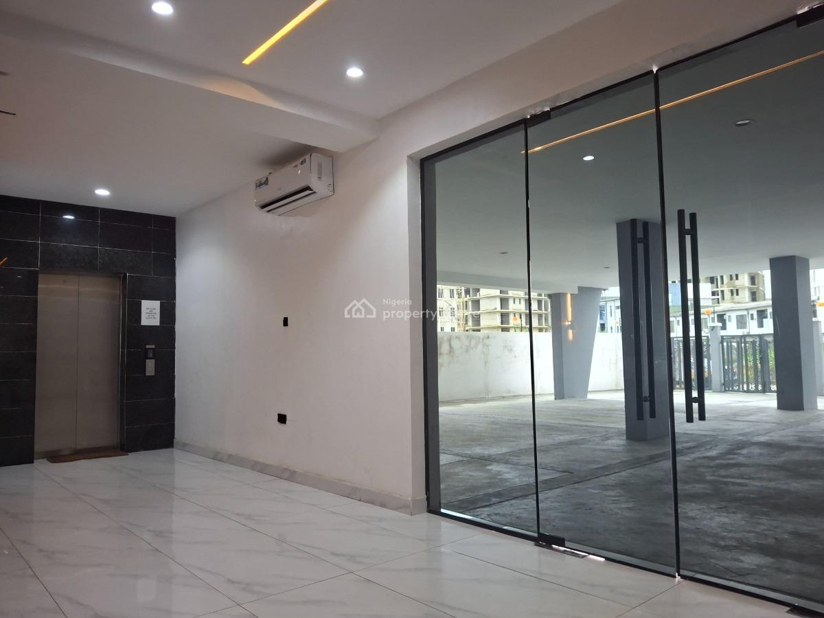 Spacious 2 Bedroom Flat with Bq, Lekki Phase 1, Lekki, Lagos, Flat / Apartment for Sale