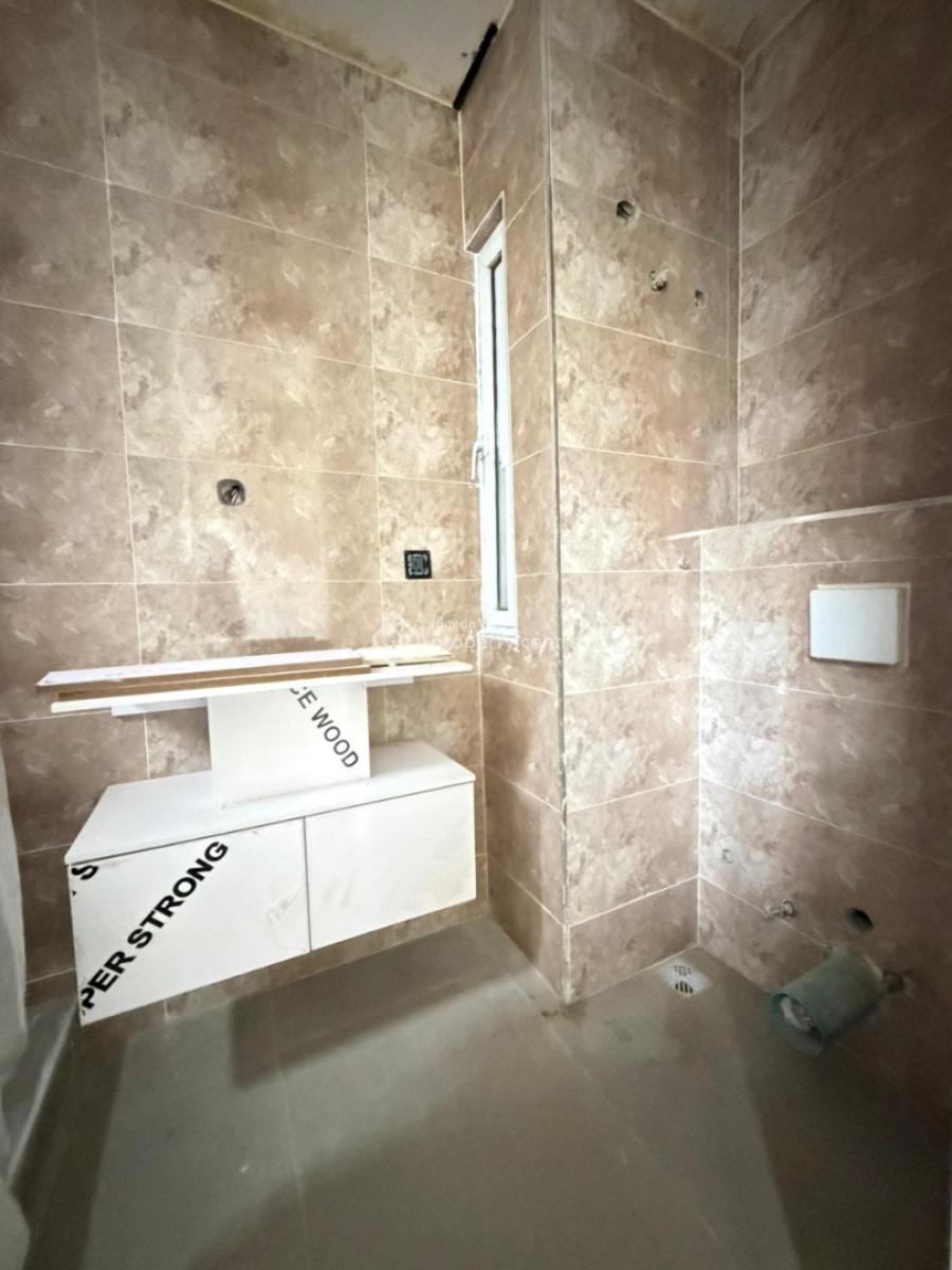 Premiunm 2 Bedroom Apartment, Lekki Phase 1, Lekki, Lagos, Flat / Apartment for Sale