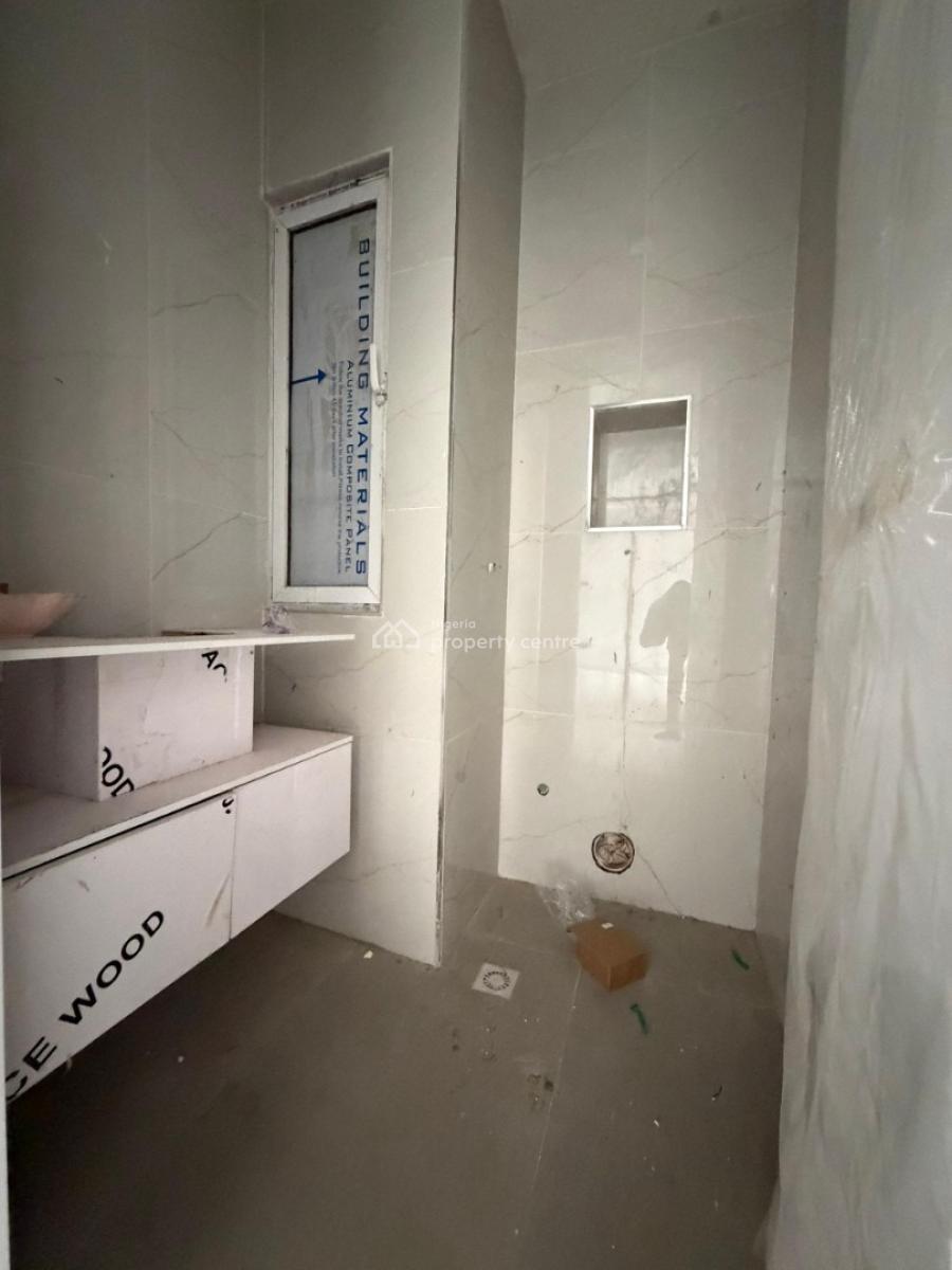Premiunm 2 Bedroom Apartment, Lekki Phase 1, Lekki, Lagos, Flat / Apartment for Sale