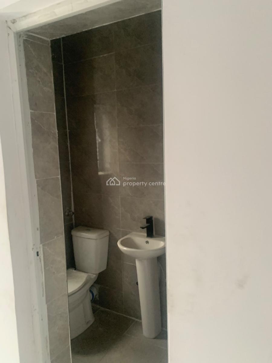 Luxury 2-bedroom Flat -- Yaba, Lagos, Ozone Cinema Yaba Lagos State., Yaba, Lagos, Block of Flats for Sale