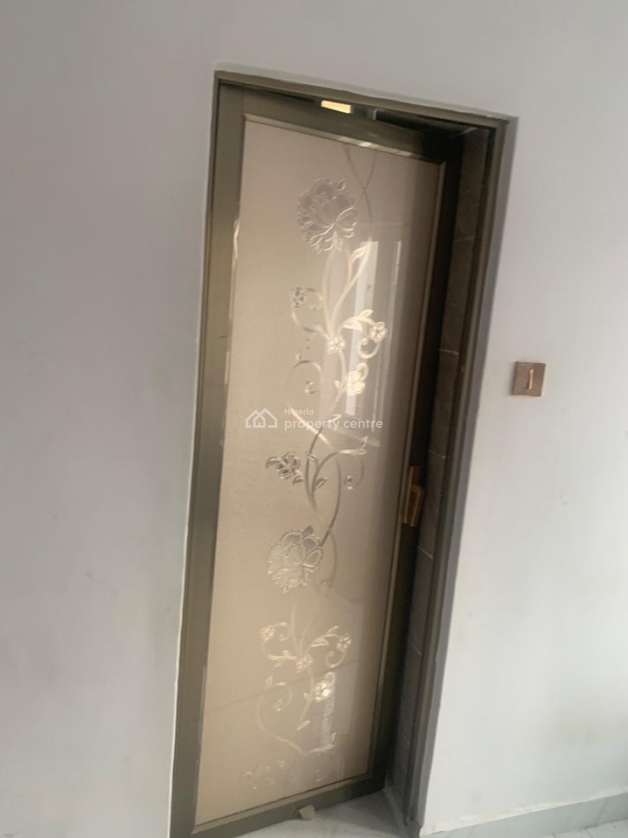 Luxury 2-bedroom Flat -- Yaba, Lagos, Ozone Cinema Yaba Lagos State., Yaba, Lagos, Block of Flats for Sale