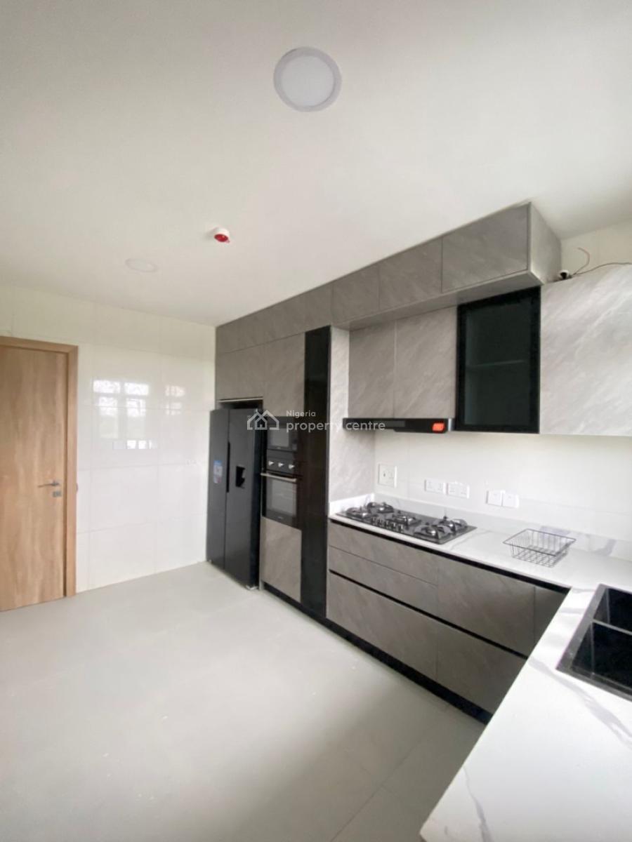 a Luxurious 2 Bedroom Apartment with Swimming Pool in a Secure Estate, Ikate, Lekki, Lagos, Flat / Apartment for Sale