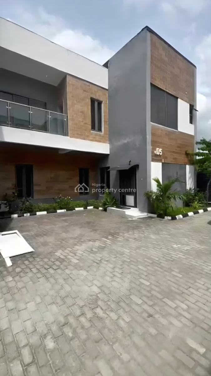 Fully Furnished and Spacious 4bedrooms Corner Piece Terrace Duplex, Alverton Estate Ajayi Apata Beside Crown Estate Sangotedo Sangotedo, Sangotedo, Ajah, Lagos, Terraced Duplex for Sale