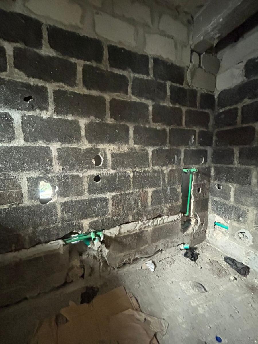 4-bedroom Semi-detached Duplex Carcass in Lekki, Lekki, Lagos, Semi-detached Duplex for Sale