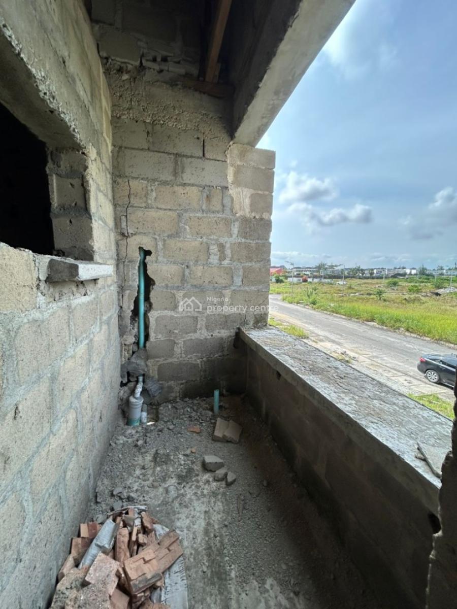 4-bedroom Semi-detached Duplex Carcass in Lekki, Lekki, Lagos, Semi-detached Duplex for Sale