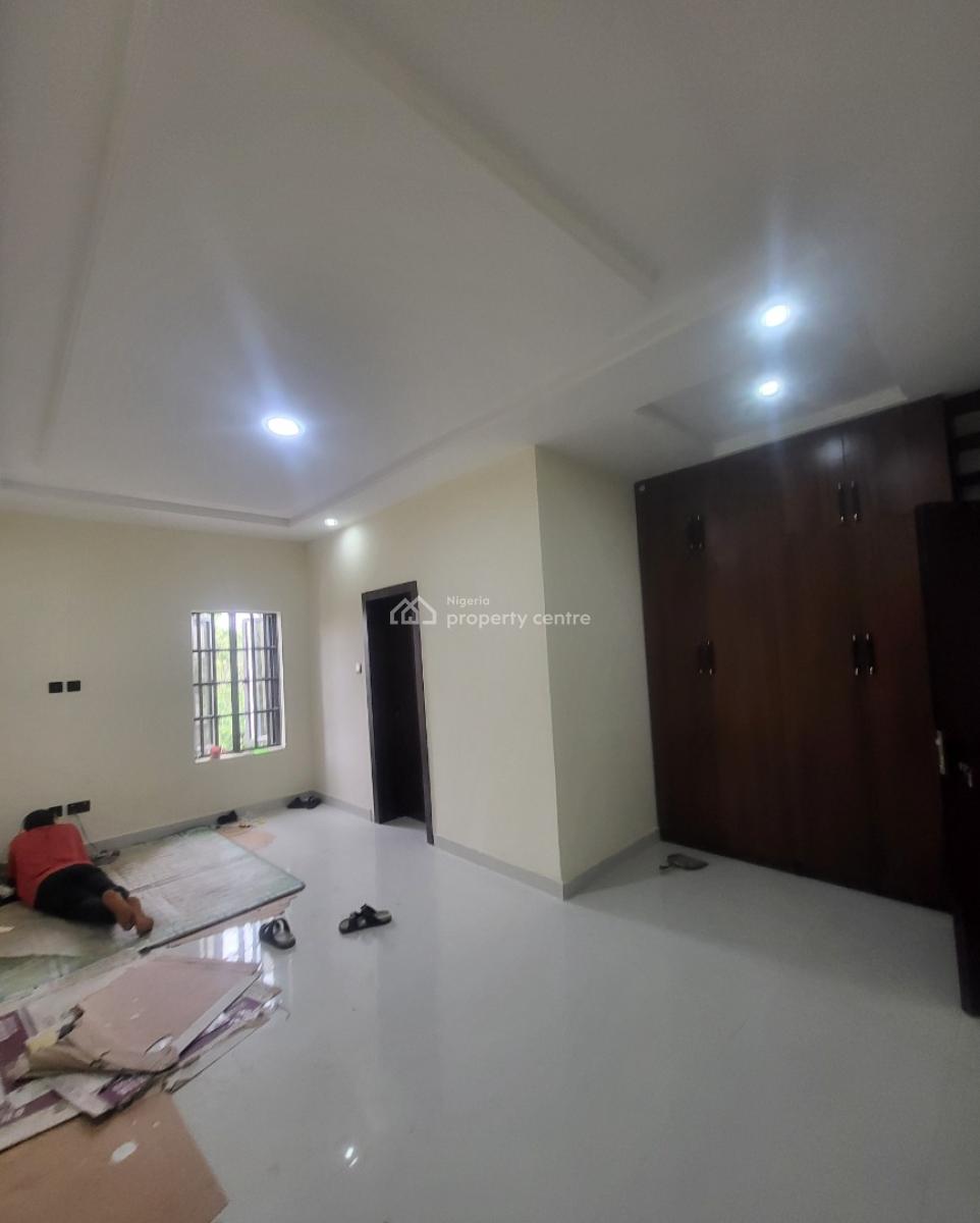 Luxurious Massive 3 Bedroom Flat Brand New, By Games Village Estate, Kaura, Abuja, Flat / Apartment for Rent
