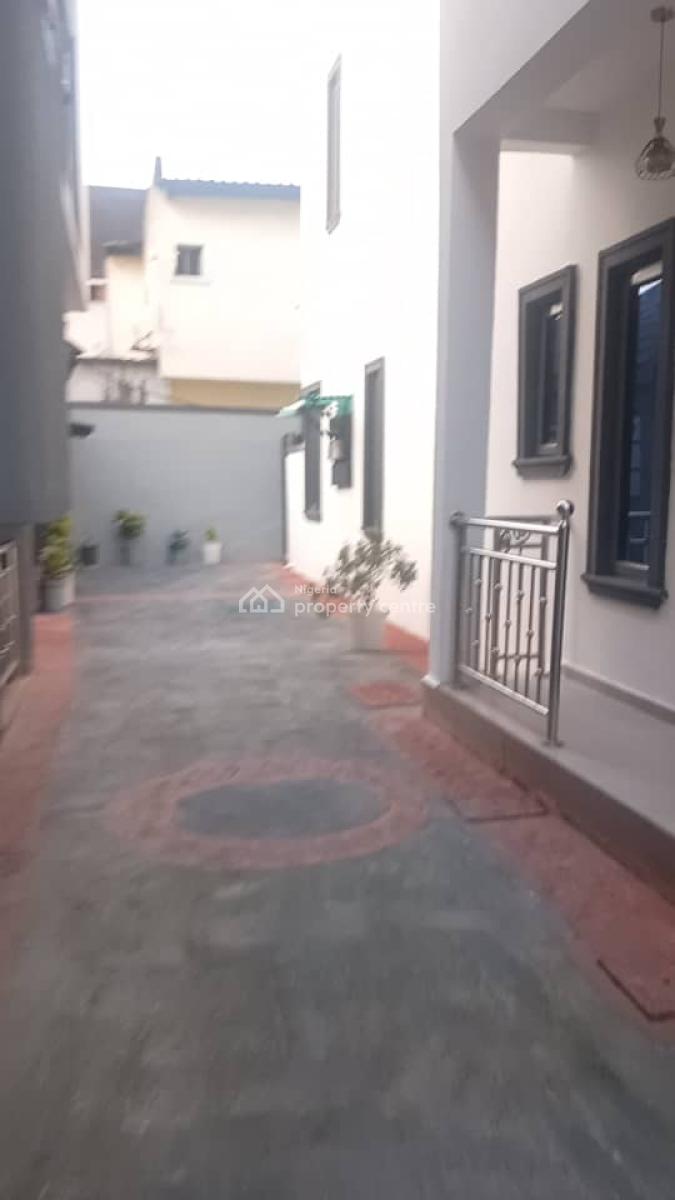 5 Bedroom Semi-detached Duplex, Omole Phase 2, Ikeja, Lagos, Semi-detached Duplex for Rent