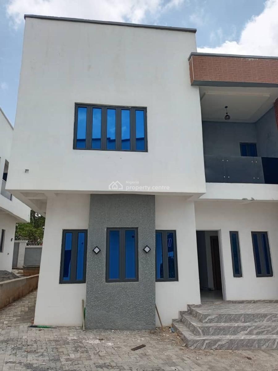 Executive 4-bedroom Duplex in Guzape, Guzape District, Abuja, Detached Duplex for Sale