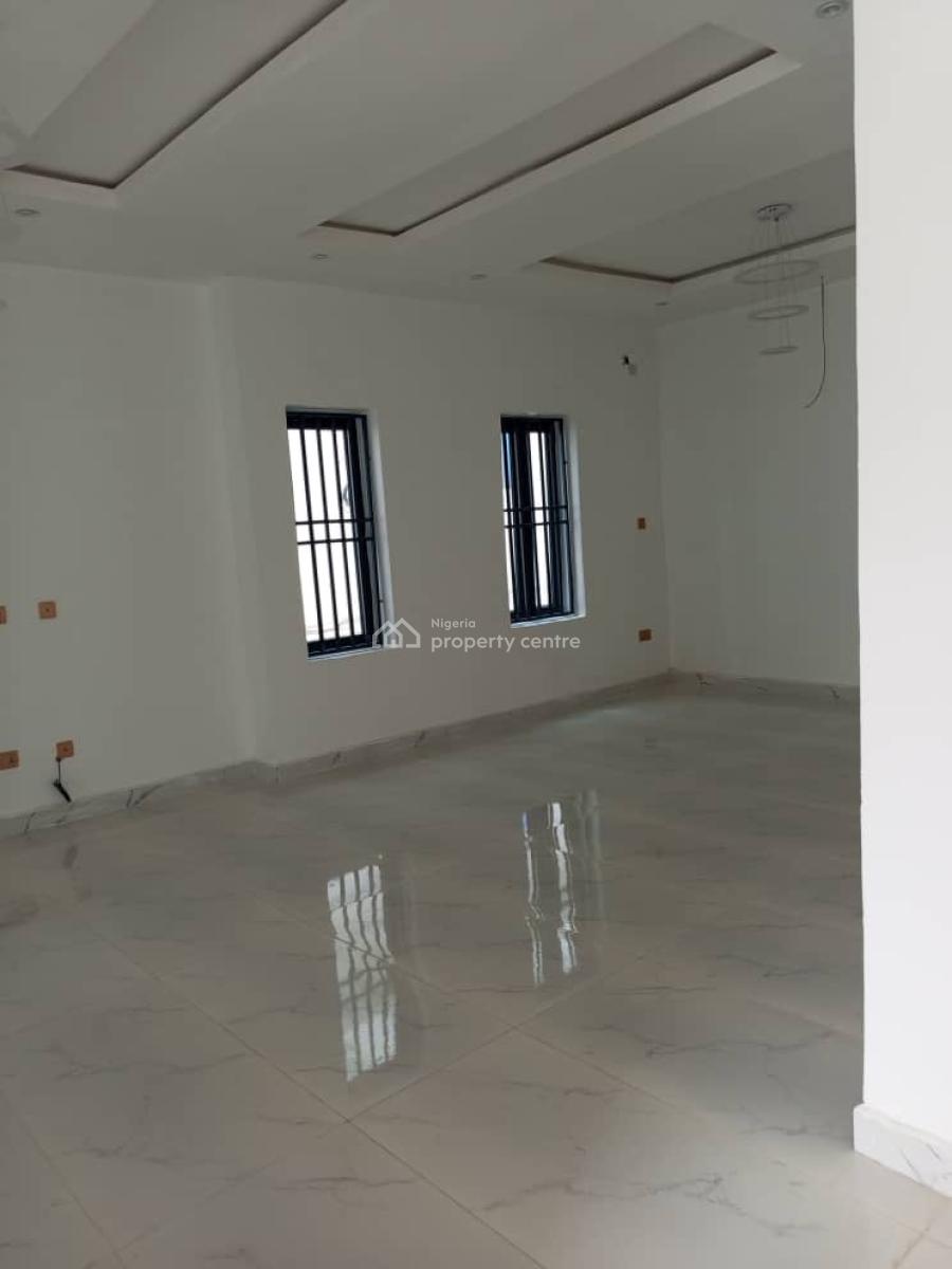 Executive 4-bedroom Duplex in Guzape, Guzape District, Abuja, Detached Duplex for Sale
