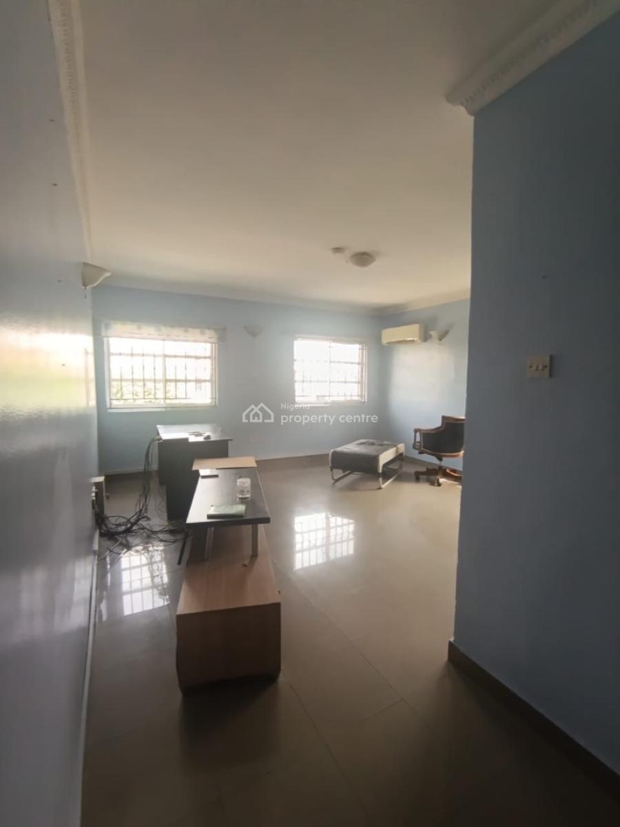 Premium 4 Bedroom Semi Detached House with 1-room Boys Quarters, Off Chris Madueke Drive, Lekki Phase 1, Lekki, Lagos, Semi-detached Duplex for Rent