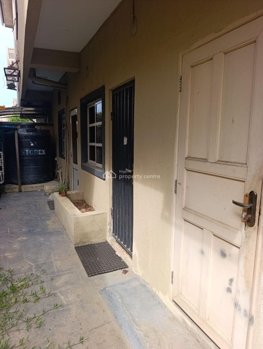 Premium 4 Bedroom Semi Detached House with 1-room Boys Quarters, Off Chris Madueke Drive, Lekki Phase 1, Lekki, Lagos, Semi-detached Duplex for Rent