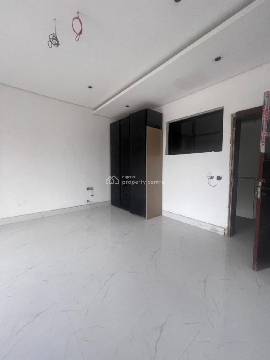 4 Bedrooms Maisonettes with a Bq, Pool , Gym and Tennis Courts, Old Ikoyi, Ikoyi, Lagos, Terraced Duplex for Sale