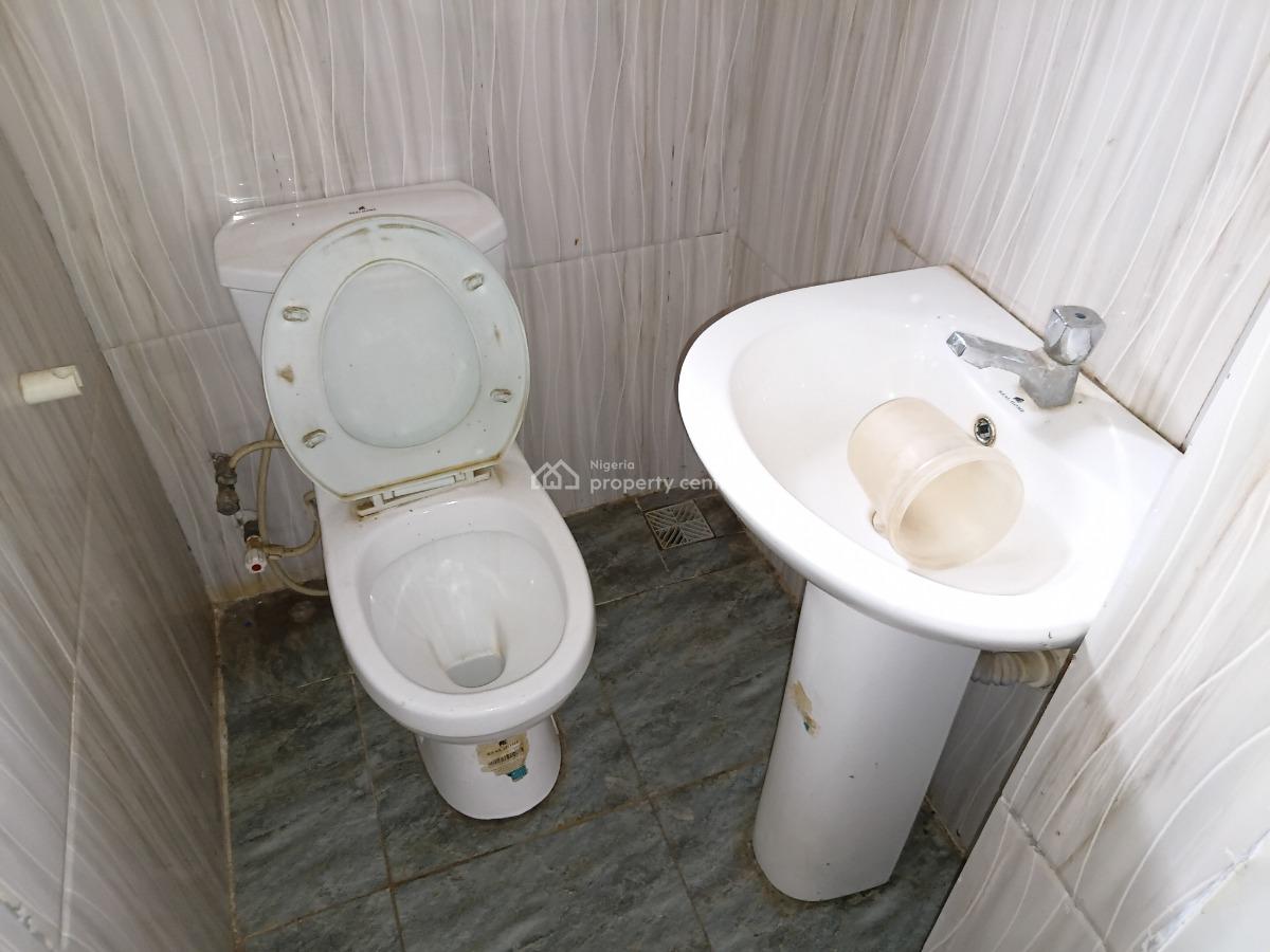 a Nice and Spacious Two Bedroom Flat with Pop Ceilings, Off Alagbole-akute Road, Ojodu, Lagos, Flat / Apartment for Rent