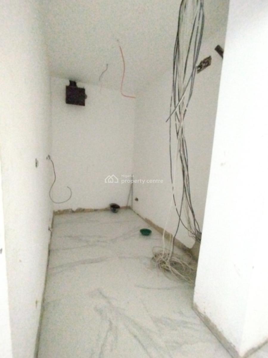 4 Bedroom Maisonette with a Bq Pool, Gym, and Tennis Court, Old Ikoyi, Ikoyi, Lagos, Block of Flats for Sale