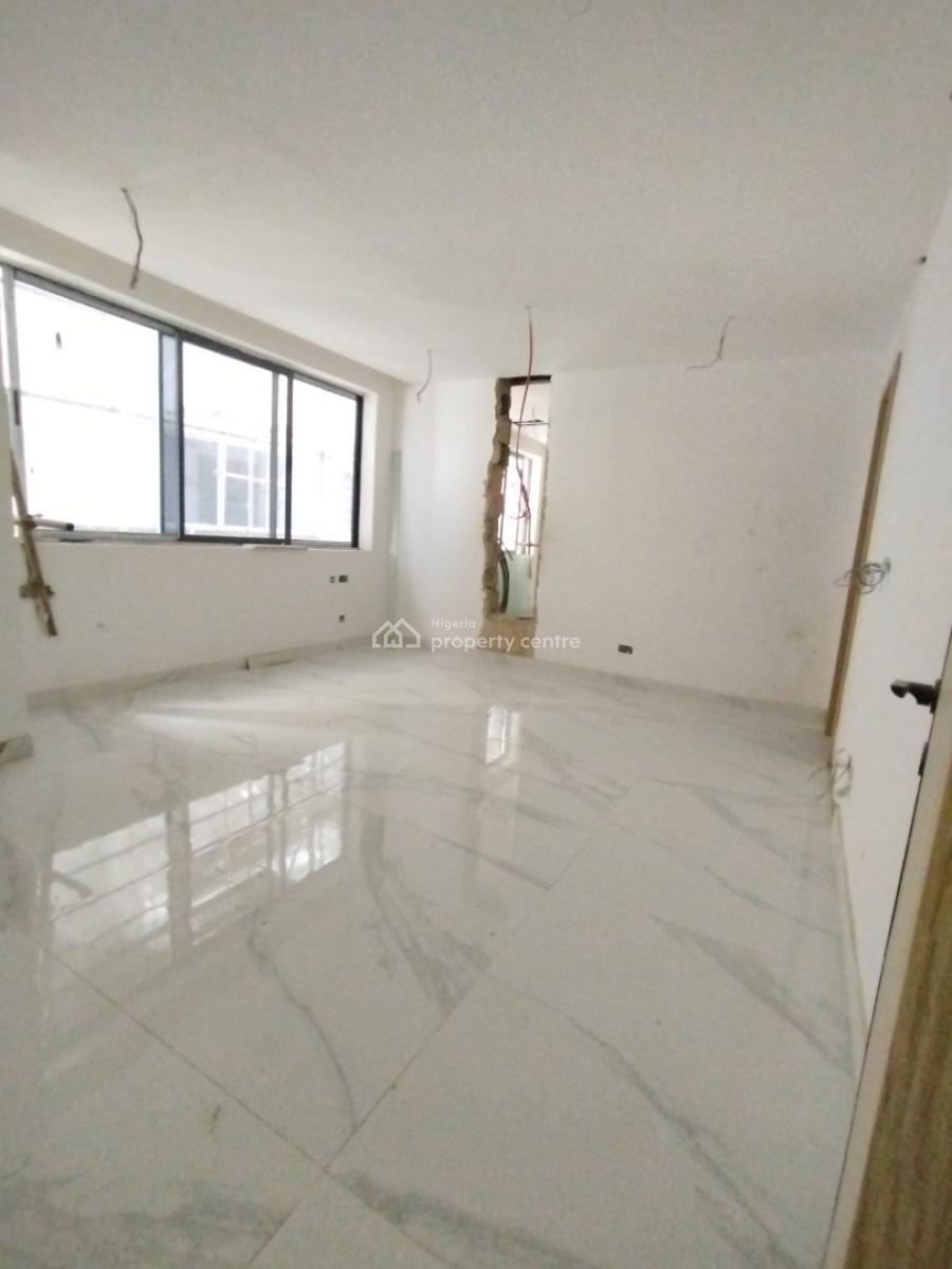 4 Bedroom Maisonette with a Bq Pool, Gym, and Tennis Court, Old Ikoyi, Ikoyi, Lagos, Block of Flats for Sale
