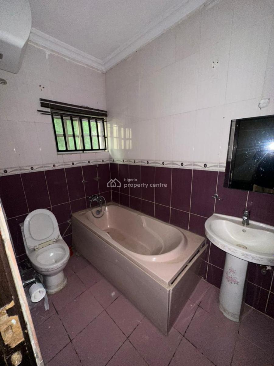5 Bedroom Semi-detached Duplex with 1 Room Guest Chalet and 2 Rooms Bq, Maitama District, Abuja, Semi-detached Duplex for Rent