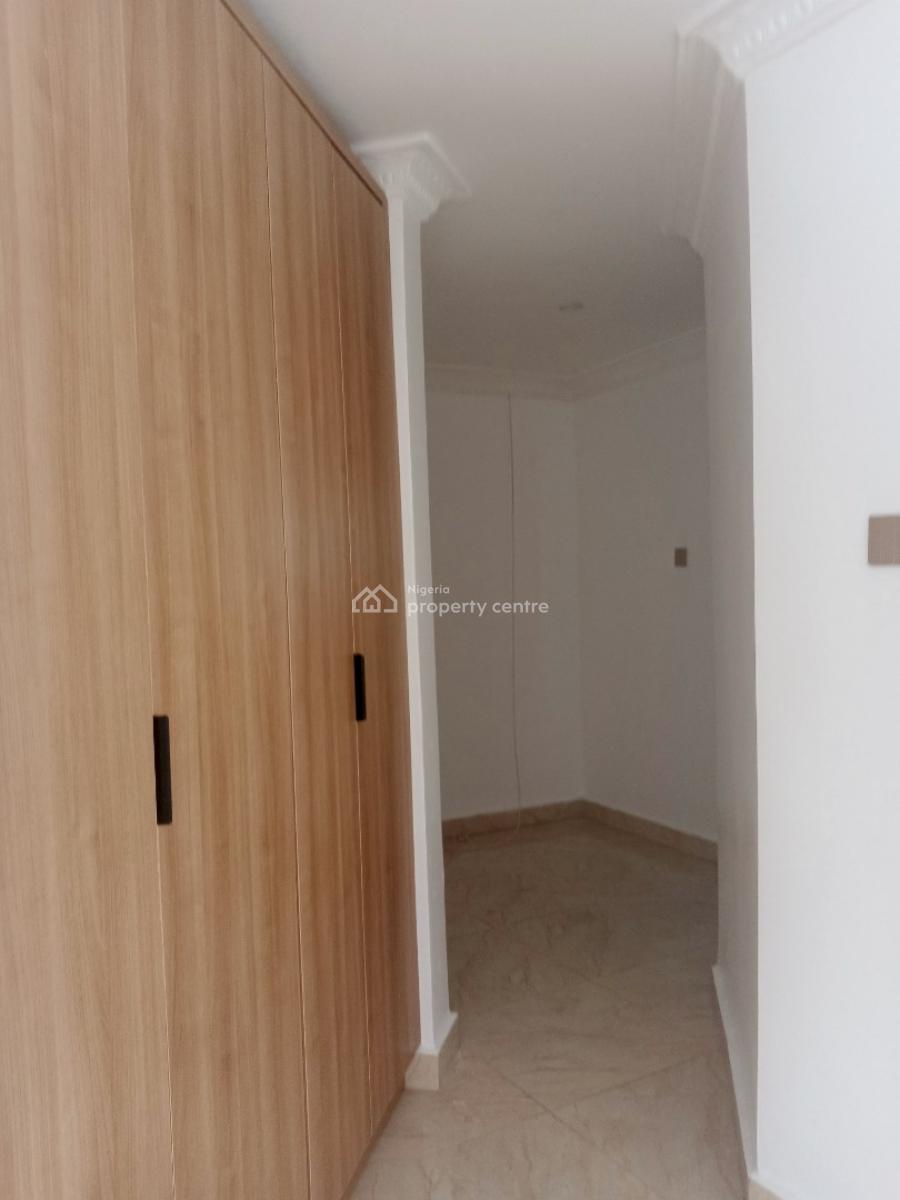 6 Bedroom Fully Detached Duplex with 2 Bedroom Guest Chalet and 1 Room, Wuse 2, Abuja, Detached Duplex for Rent