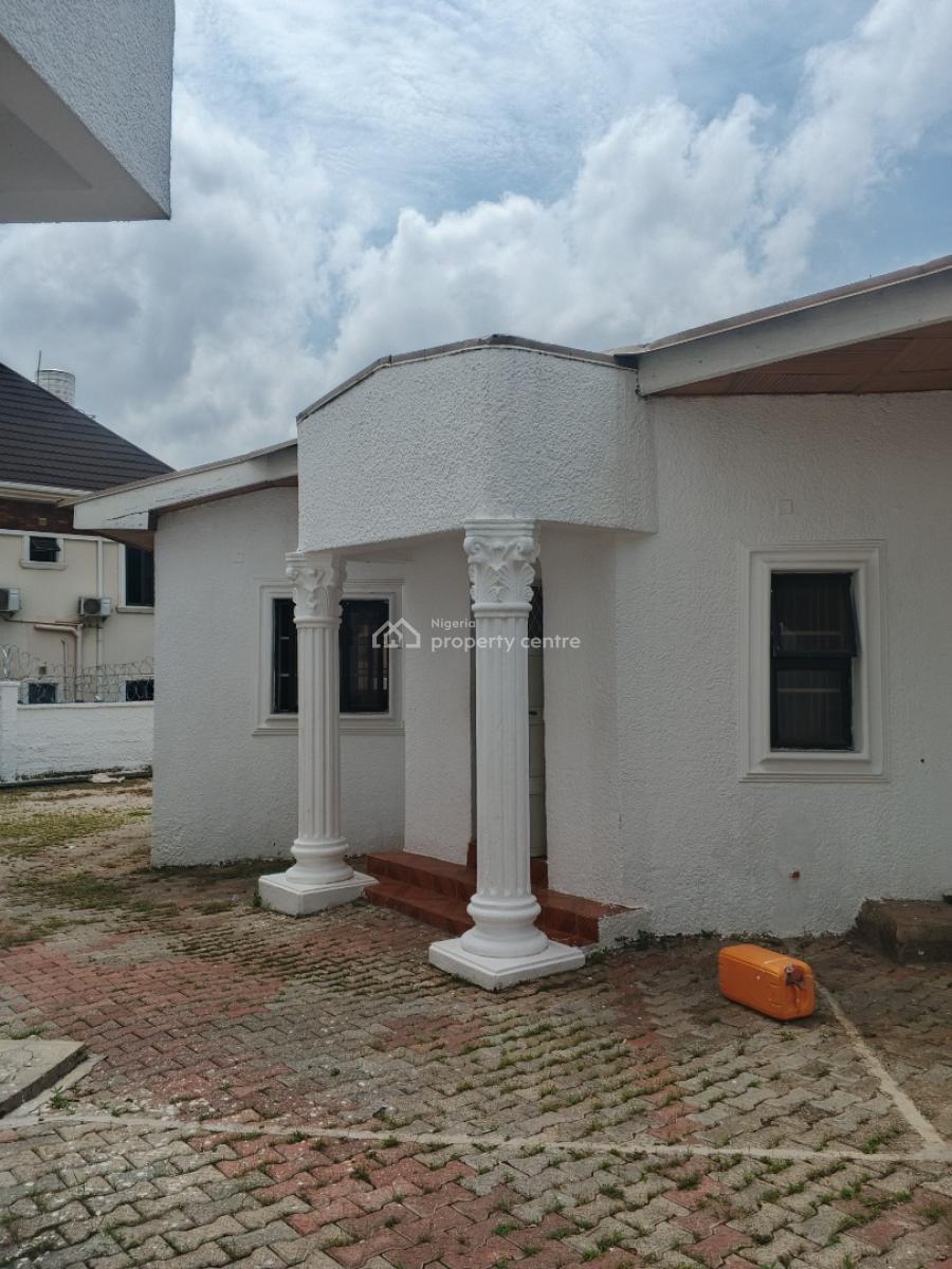 6 Bedroom Fully Detached Duplex with 2 Bedroom Guest Chalet and 1 Room, Wuse 2, Abuja, Detached Duplex for Rent