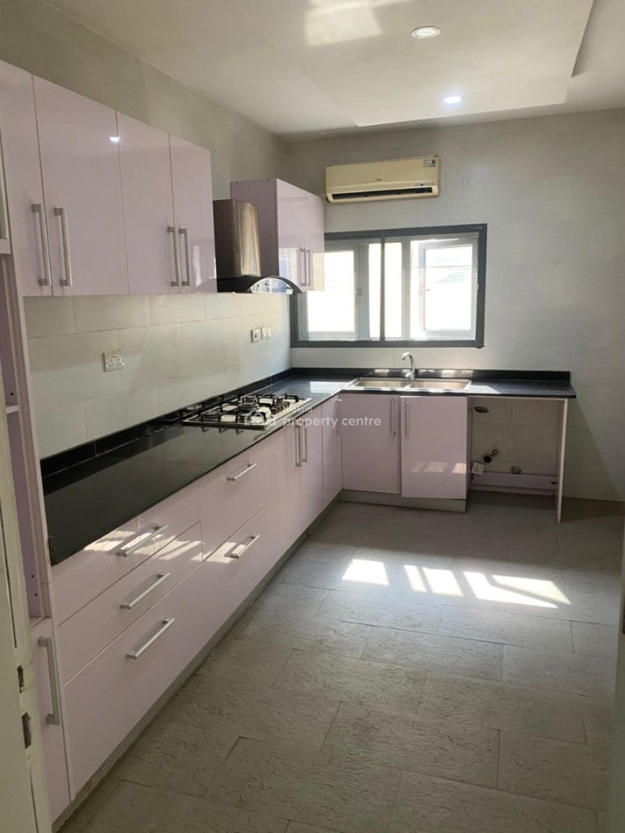 3 Bedroom Flat with Swimming Pool & Bq, Lekki, Lagos, Flat / Apartment for Rent