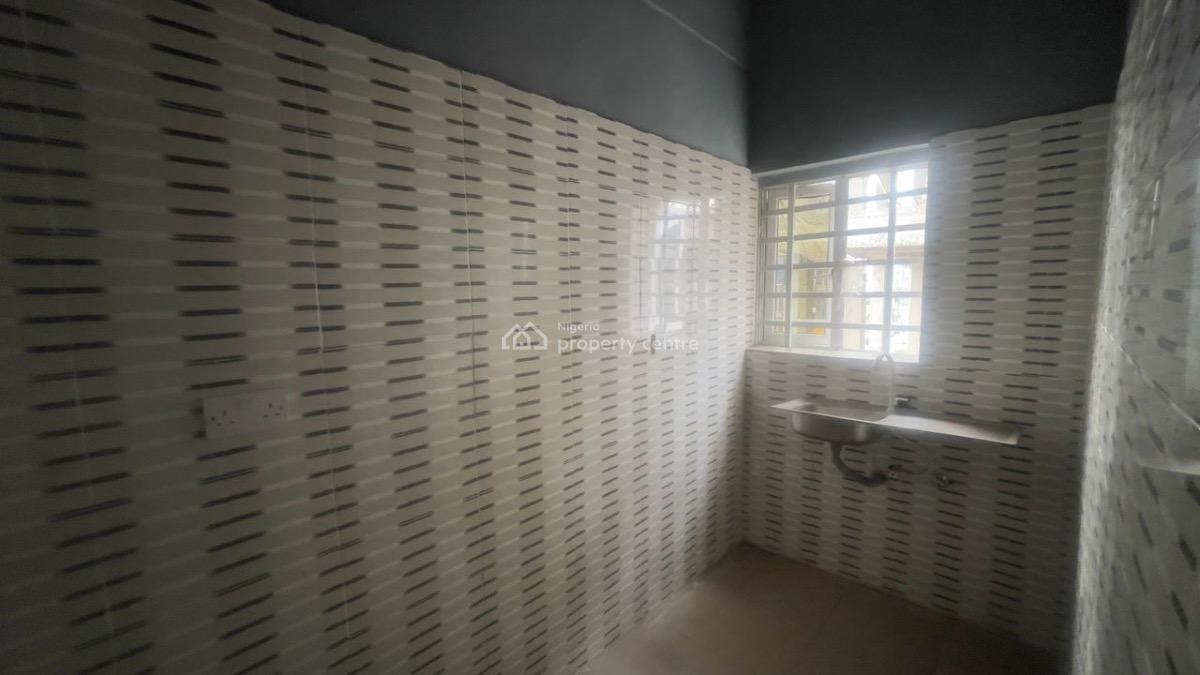 Brand New 2 Bedroom Flat, Alagomeji, Yaba, Lagos, Flat / Apartment for Rent