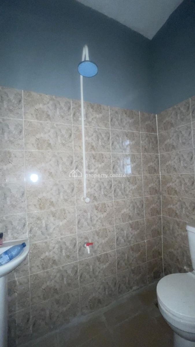 Brand New 2 Bedroom Flat, Alagomeji, Yaba, Lagos, Flat / Apartment for Rent
