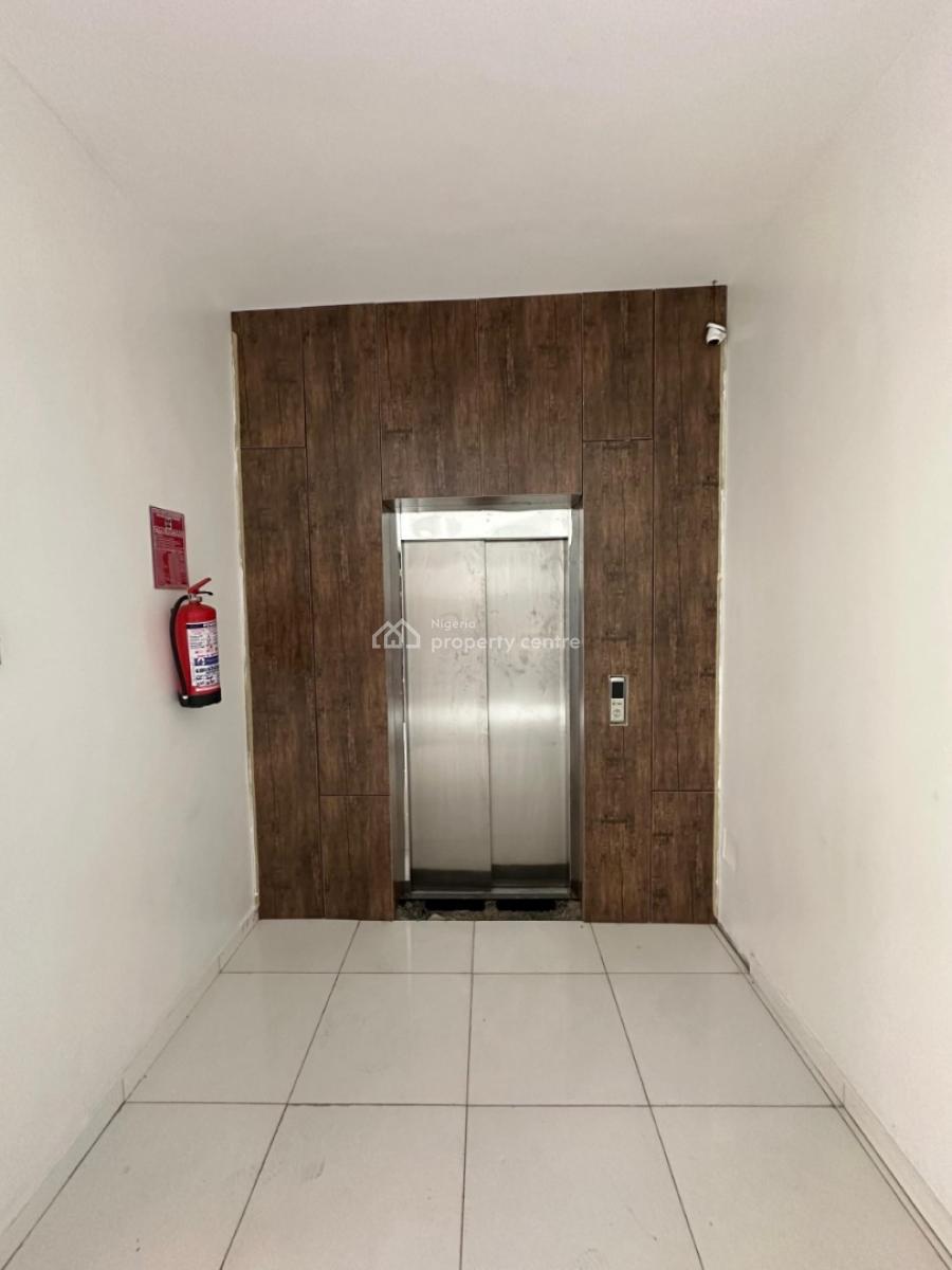 Luxurious Built 2 Bedroom Apartment with Pool and Gym, Victoria Island (vi), Lagos, Block of Flats for Sale