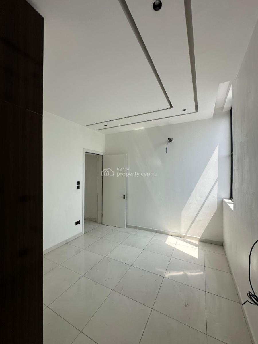 Luxurious Built 2 Bedroom Apartment with Pool and Gym, Victoria Island (vi), Lagos, Block of Flats for Sale