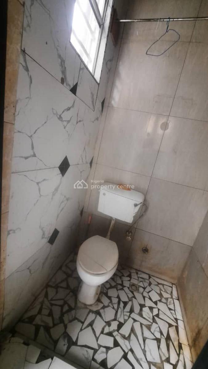 Spacious Bq, Grace Court, Orchid, Lekki, Lagos, Self Contain (single Rooms) for Rent