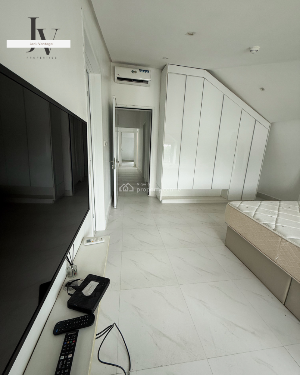 Luxury Penthouse Fully Furnished 3-bedroom Apartment, Banana Island, Ikoyi, Lagos, Flat / Apartment for Rent