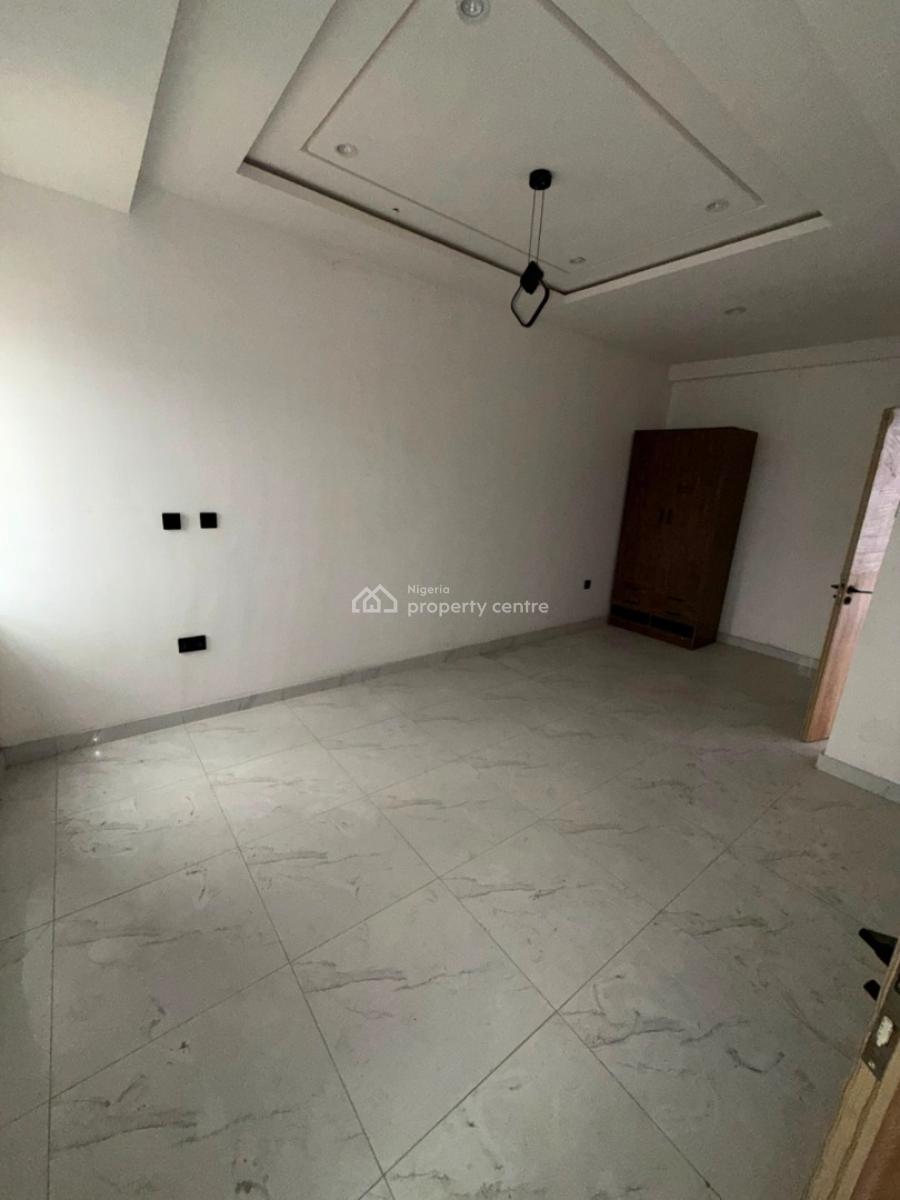 Fully Serviced Brand New Massive 2 Bedroom Apartment with Gym, Ologolo, Lekki, Lagos, Flat / Apartment for Rent