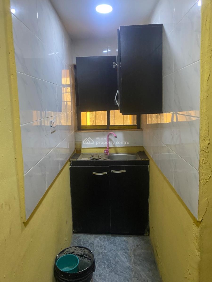 Lovely Mini Flat, Ogudu, Lagos, Flat / Apartment for Rent