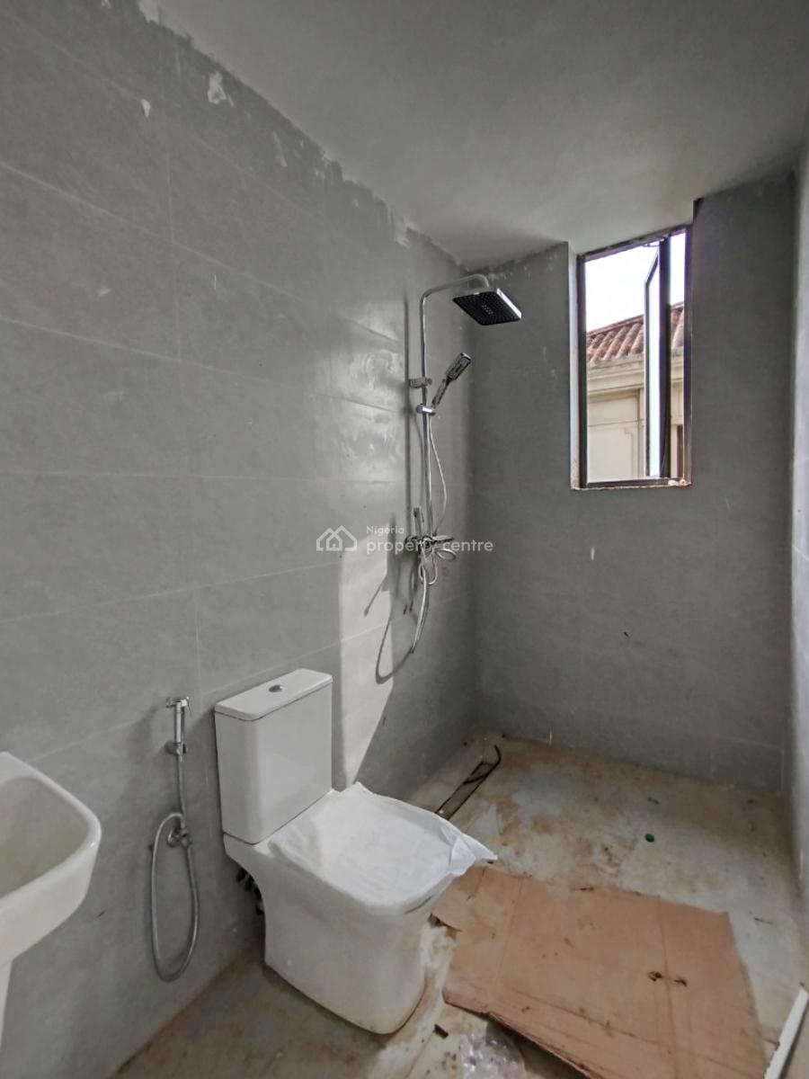 Spacious 2 Bedroom Apartment with Pool, Victoria Island (vi), Lagos, Block of Flats for Sale