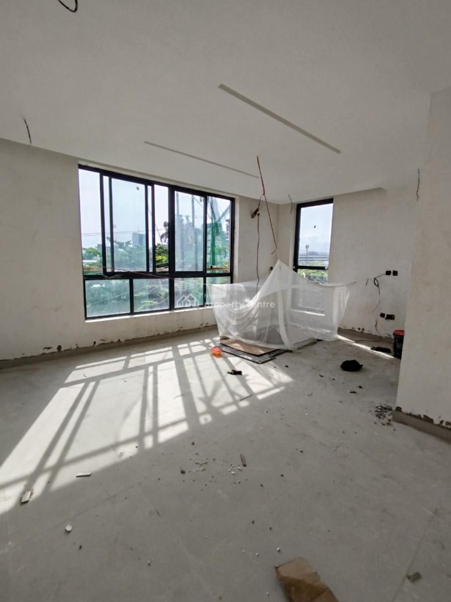 Spacious 2 Bedroom Apartment with Pool, Victoria Island (vi), Lagos, Block of Flats for Sale