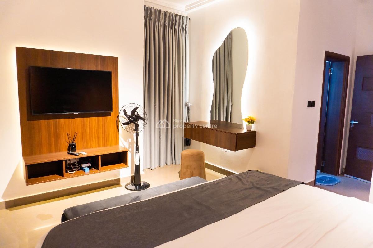 Luxury 2-bedroom Apartment -- Jahi (gilmore Axis), Abuja, Jahi, Abuja, Flat / Apartment Short Let
