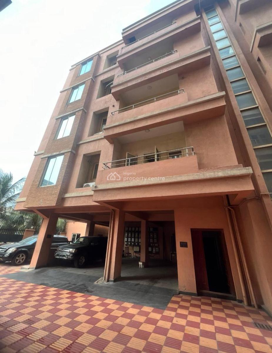 a Fully Furnished & Serviced 3 Bedroom Apartment, Off Palace Road, Oniru, Victoria Island (vi), Lagos, Flat / Apartment for Sale