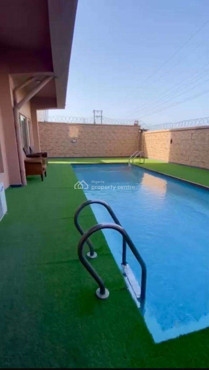 a Fully Furnished & Serviced 3 Bedroom Apartment, Off Palace Road, Oniru, Victoria Island (vi), Lagos, Flat / Apartment for Sale